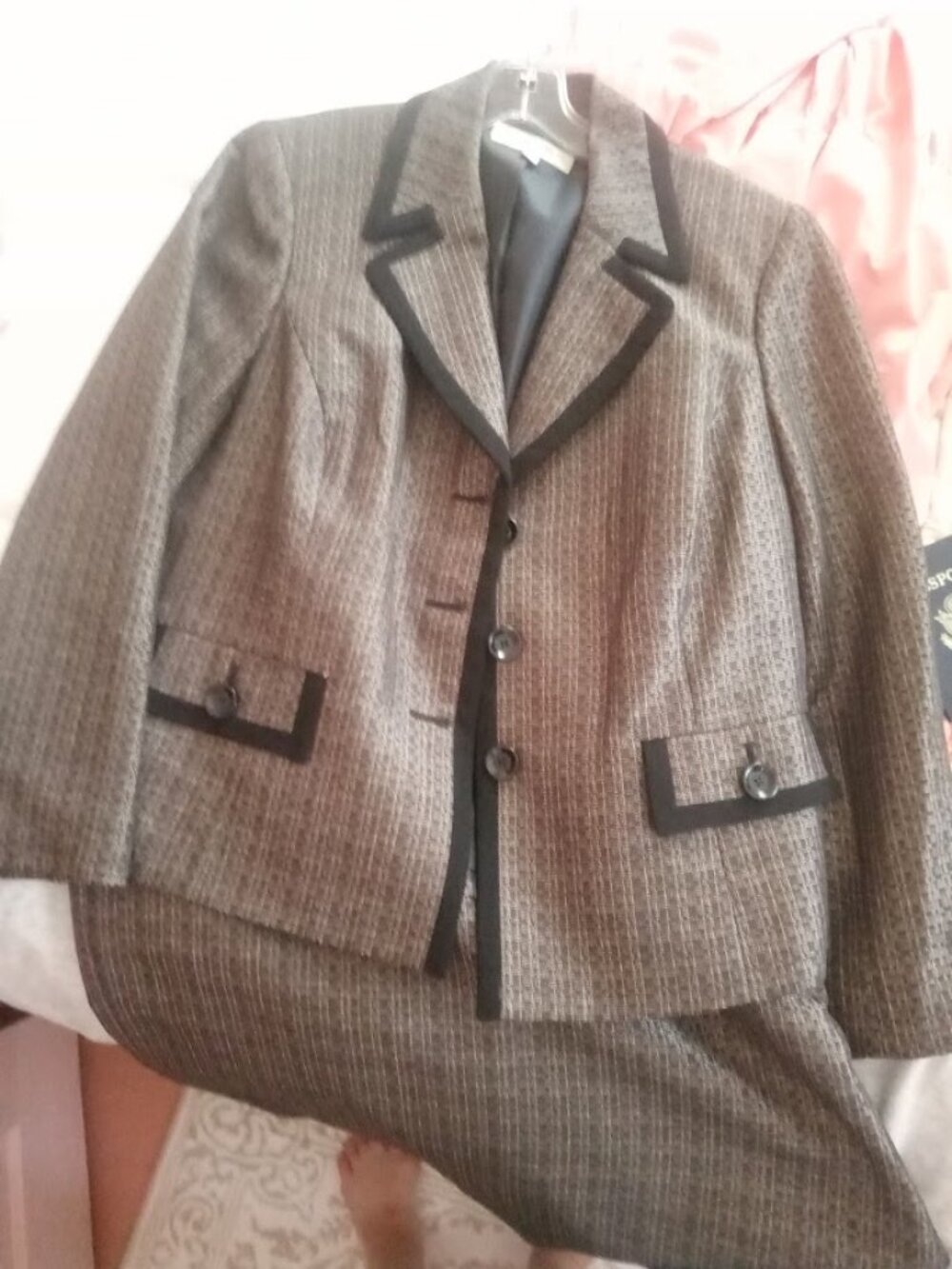 Jones Studio Separates Suit Jacket and Skirt